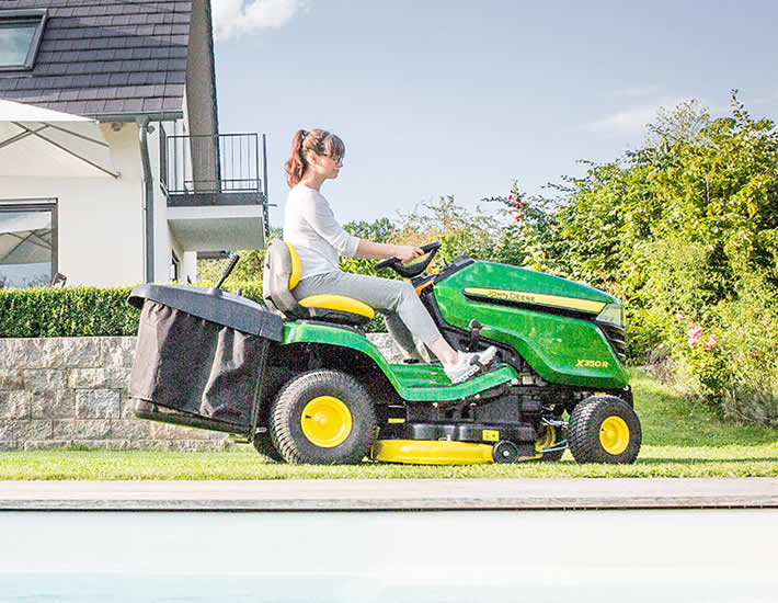 John Deere lawnmower portrait